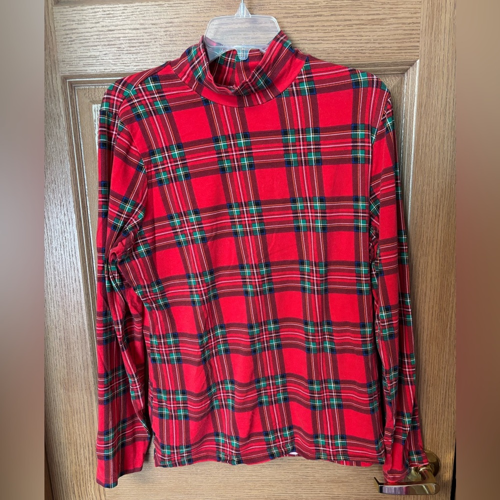 CHRISTMAS MOCK TURTLENECK